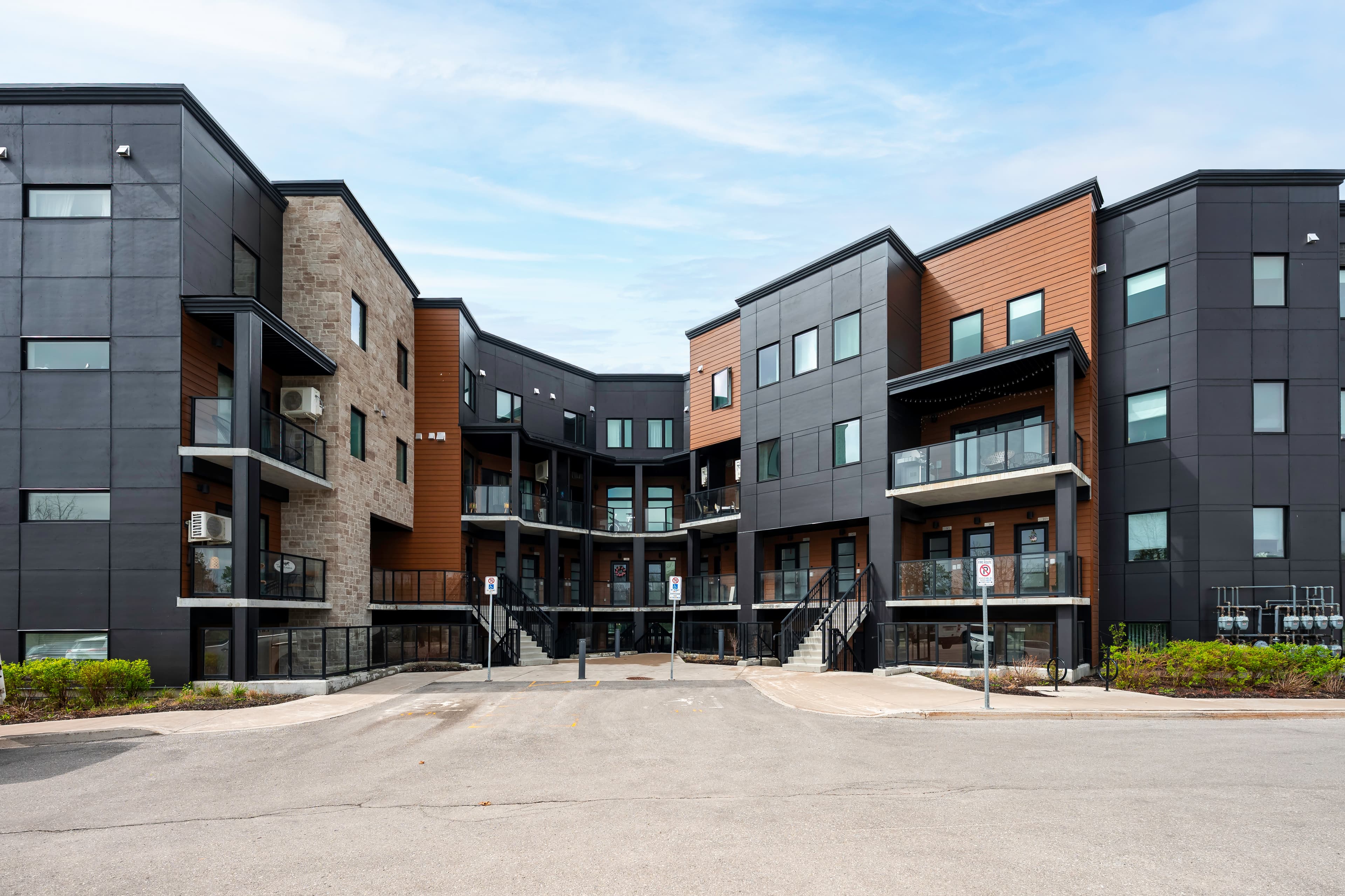 104-17 Centre St, Orangeville Ontario
